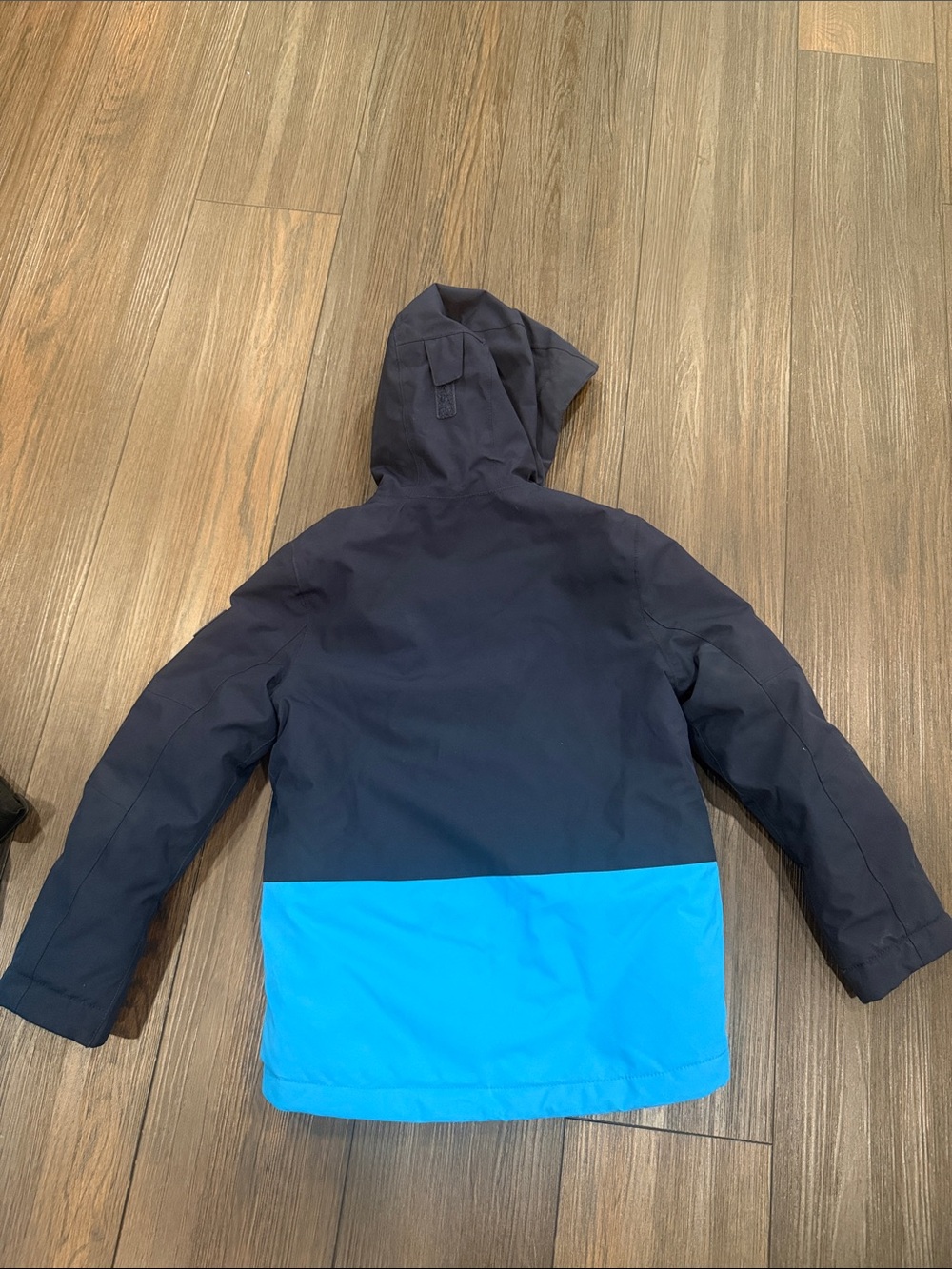 Quiksilver Boys Blue and Black Ski Jacket with Pants - Picture 4 of 7